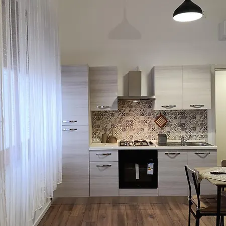 Monolocale Estivo Apartmán Locri